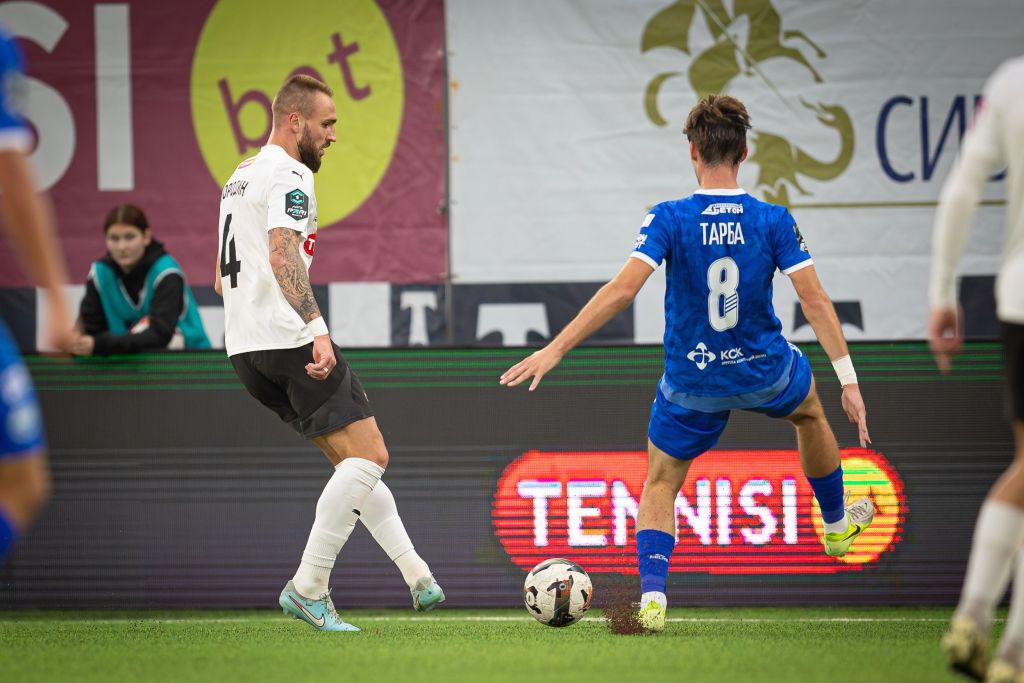 TMFC-80266.jpeg TMFC-80266.jpeg