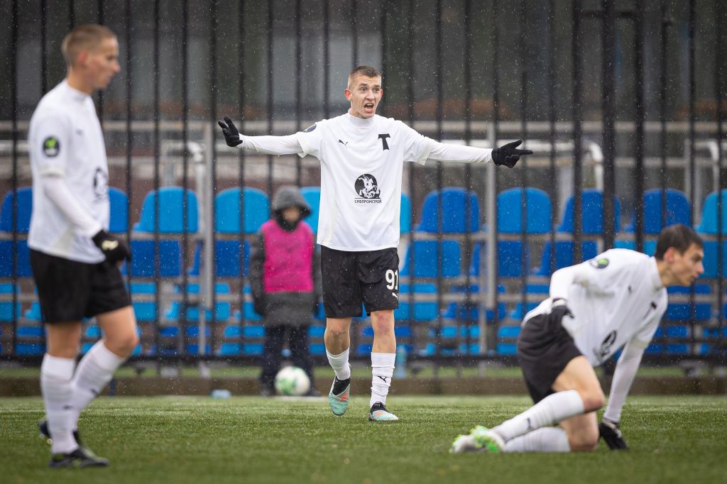 TMFC-83699.jpeg TMFC-83699.jpeg