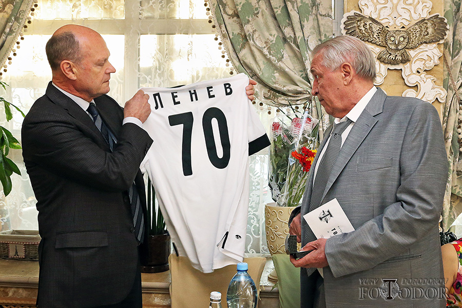 Lenev 70 20140926 8