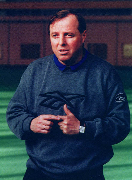 Tarhanov1998