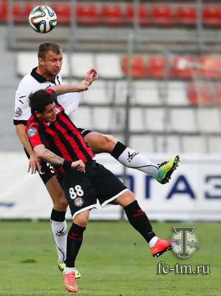 TM Amkar120814 Rikov